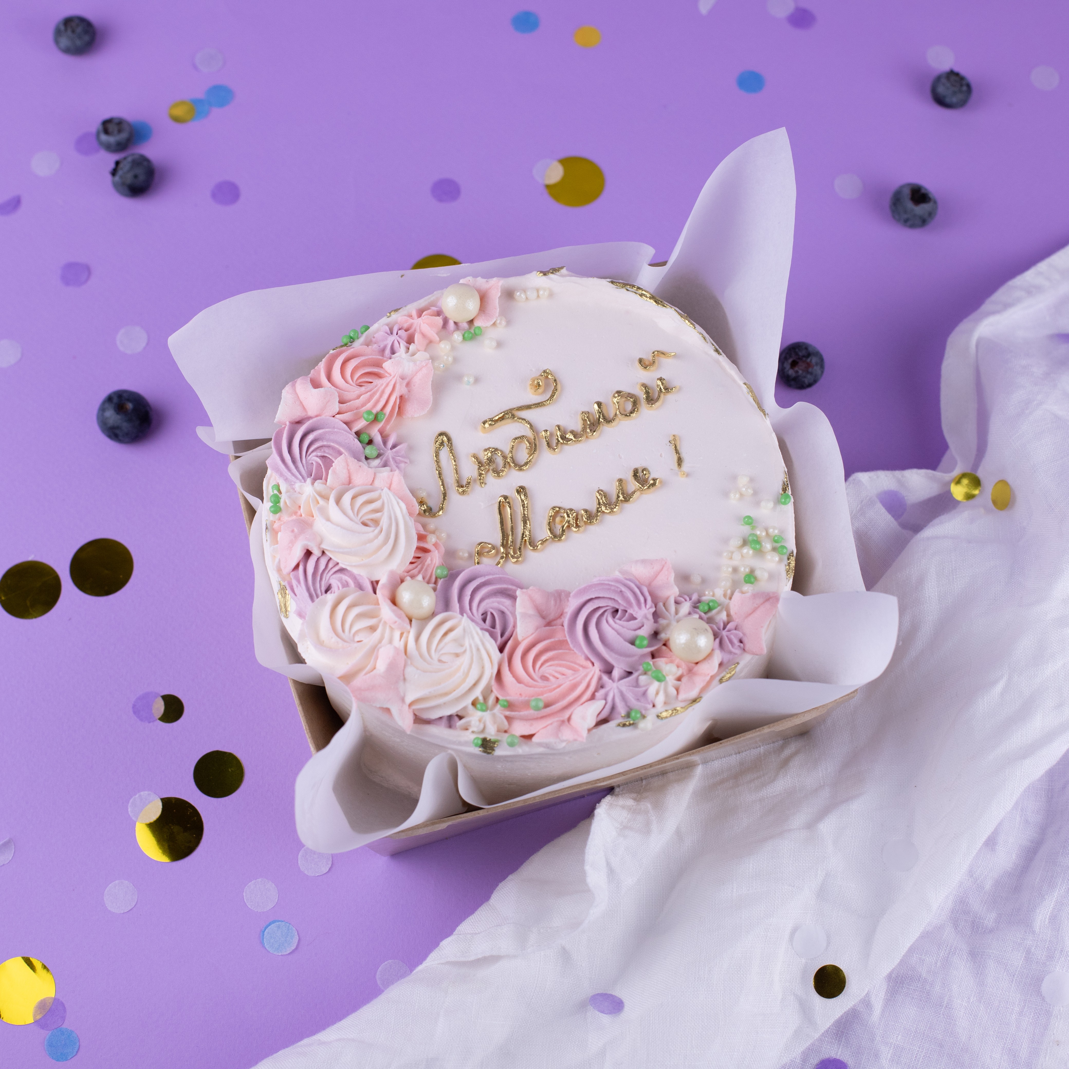 Торты на праздники ноября