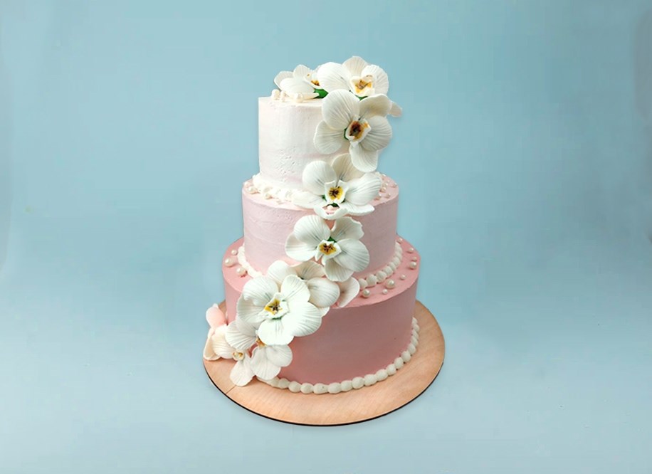 Как украсить свадебный торт мастикой