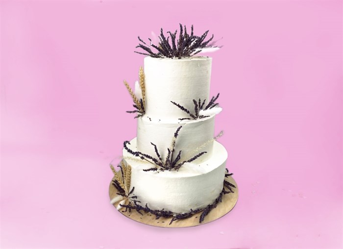 Свадебный торт Лаванда в стиле рустик - фото 12543