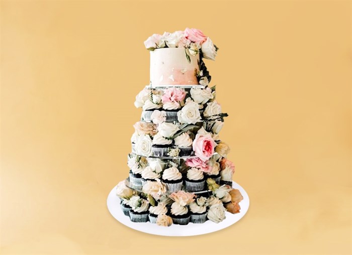 Свадебный торт 3кг и набор пирожных - фото 12613
