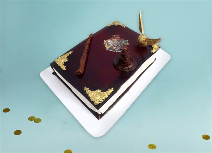Торт Подарочный в стиле Гарри Поттера Хогвардс - фото 15645