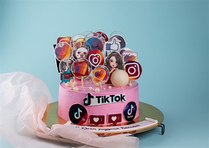 Торт подарочный Тик-ток для девочек - фото 9073