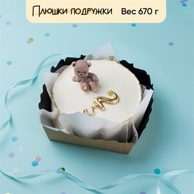Бенто-торт с мишкой сидящем