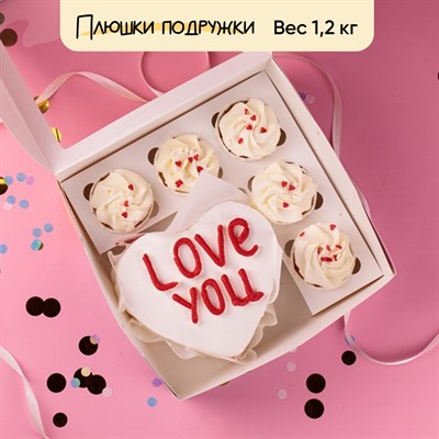 Бенто-торт и капкейки сердце Люблю тебя