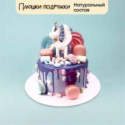 Торт подарочный Единорожка с 3д фигуркой Торт подарочный Единорожка с 3д фигуркой