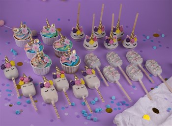 Подарочный сет десертов Единорожка - фото 13802