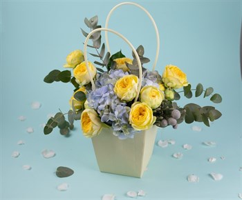 Букет цветов Желтая роза с гортензией - фото 13994
