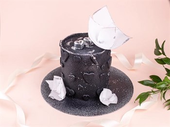 Торт Подарочный Безусловная любовь в черном 2кг - фото 15864