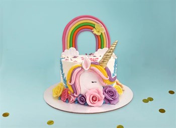 Торт для девочки Единорог с радугой 2кг - фото 16062