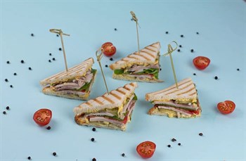 Набор сендвич-мини с ветчиной 4шт - фото 17069