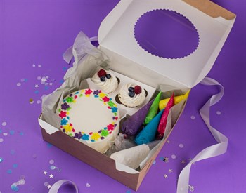 Бенто-торт и капкейки Сделай сам с живыми цветами - фото 43516