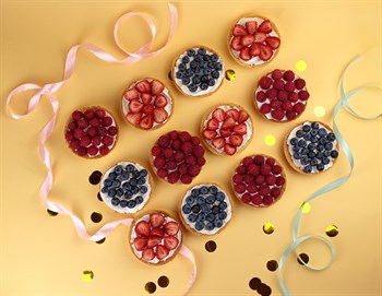 Тарталетки с ягодами ассорти 12шт - фото 46609